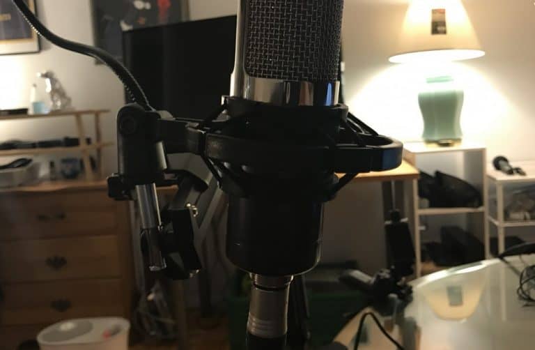 How to Connect a Condenser Mic to a Computer? Producer Society