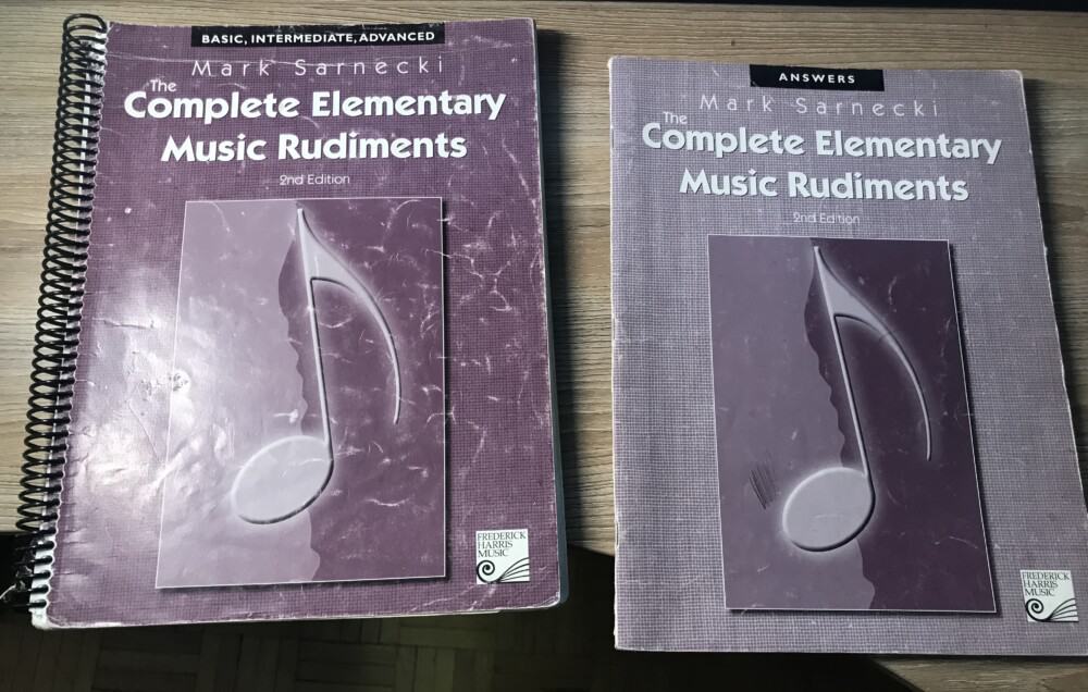 Mark Sarnecki's Complete Elementary Rudiments - How to Learn Piano And Guitar At The Same Time