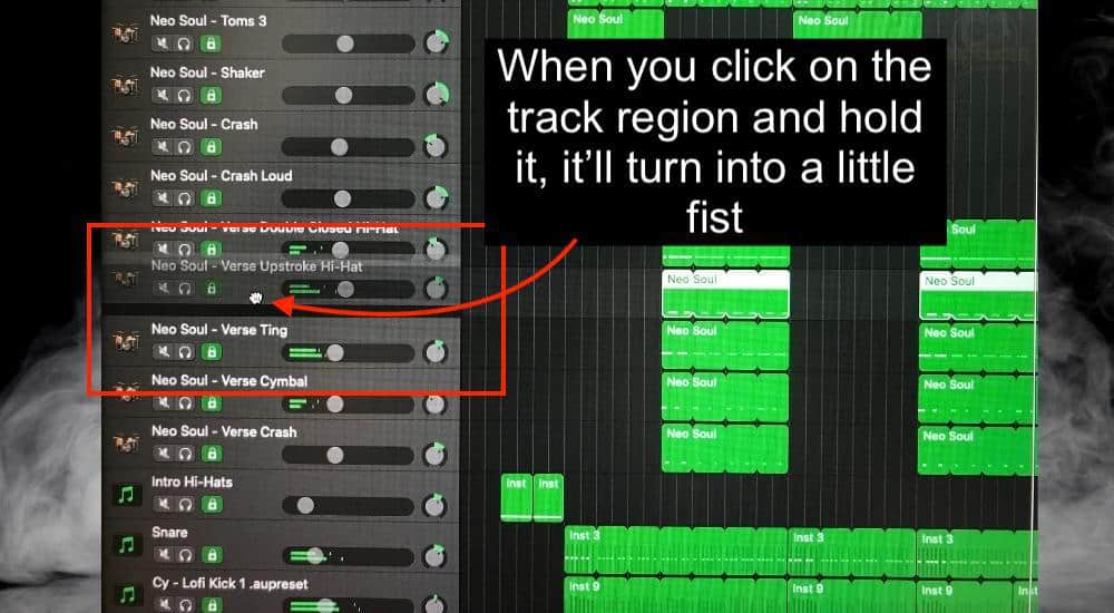 Dragging Tracks Around - How to Mix Drums in Garageband 