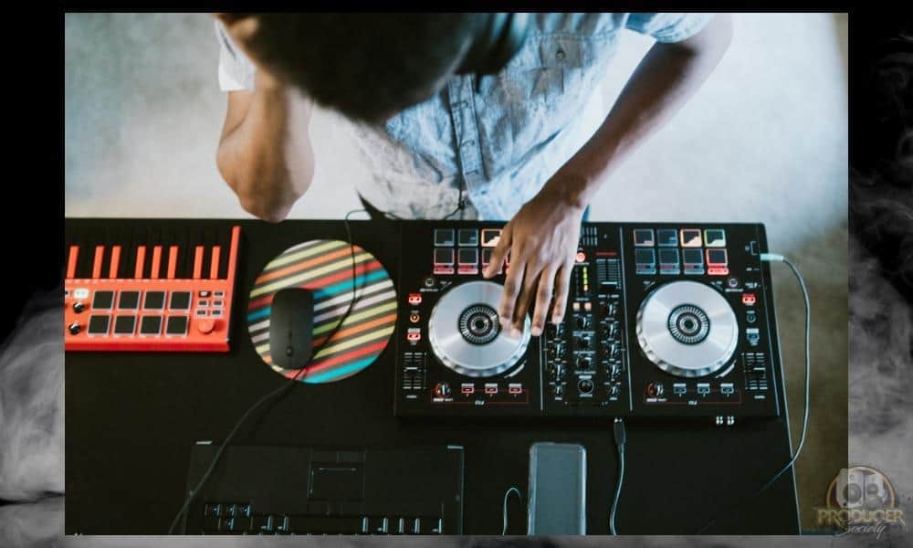 DJ-Set-Pros-and-Cons-of-MIDI-What-You-Need-to-Know