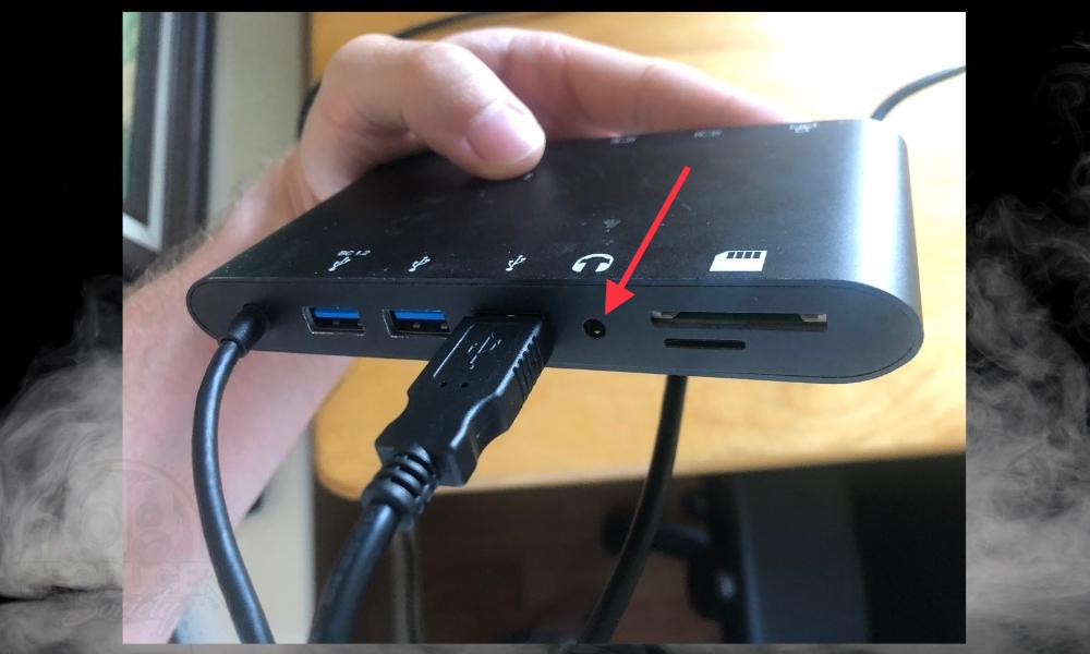 Headphone Port on Multiport Adapter - How To Connect An Old Keyboard to Your PC/Mobile Device