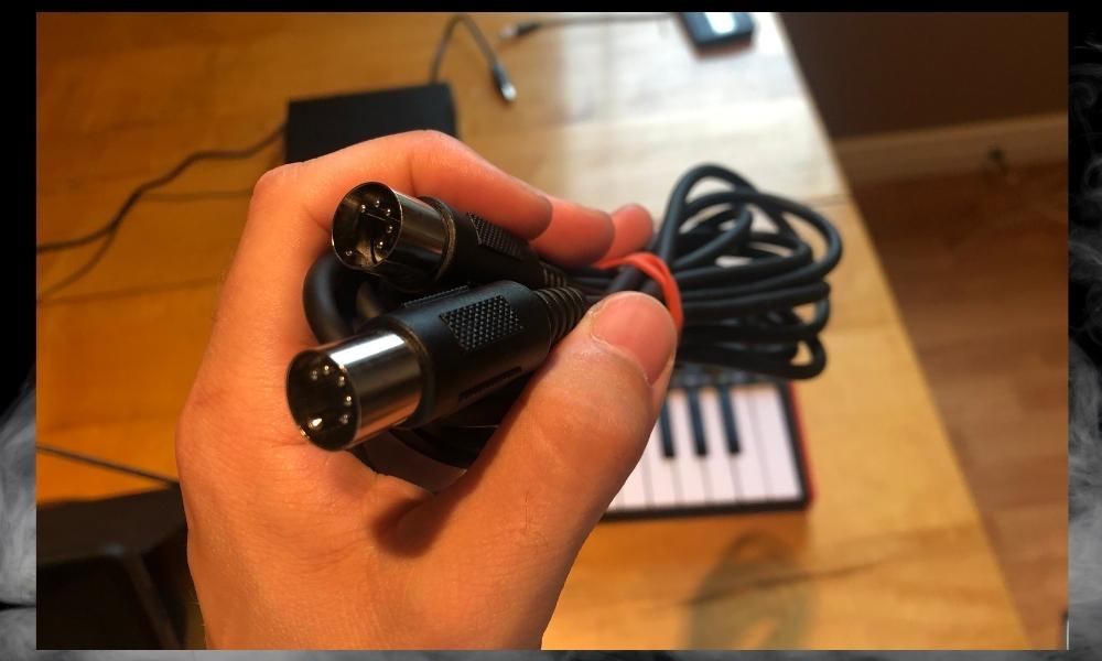 MIDI Cable - How to Connect An Old MIDI Keyboard to PC:Mobile (Any DAW)