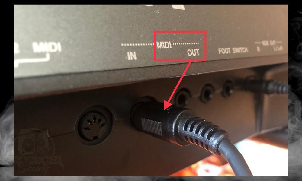 MIDI OUT on Keyboard - How to Connect An Old Keyboard to Your PC/Mobile Device [Any DAW]