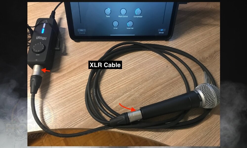 Microphone to iRig - How to Connect An External Mic to GarageBAnd iOS 