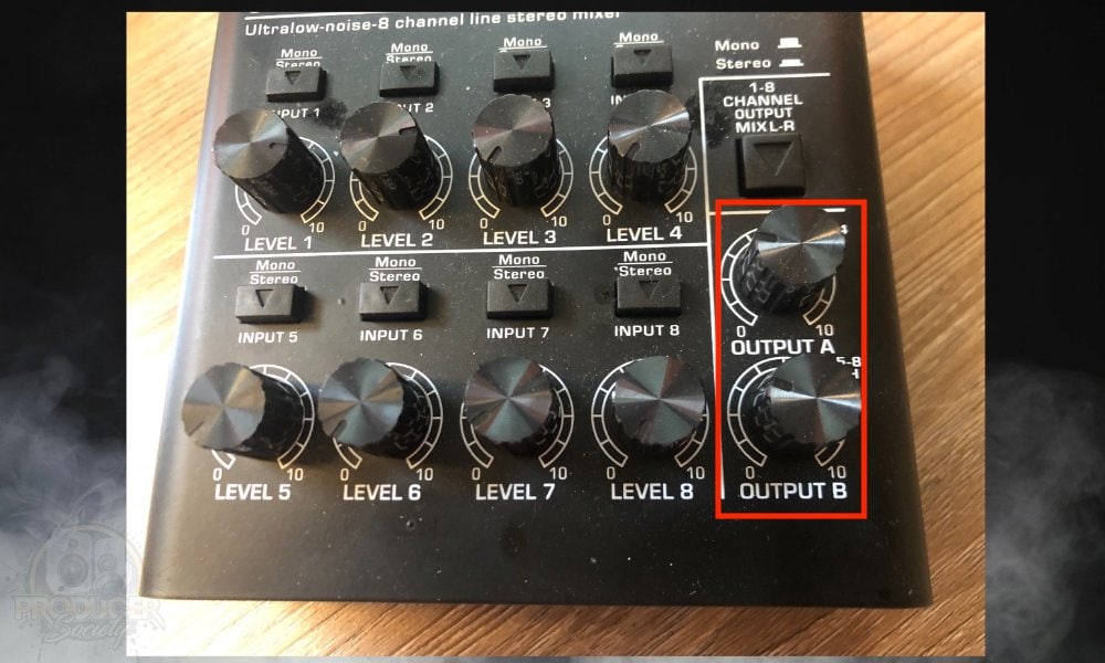 Output A/B - How to Connect An Audio Interface to A Mixer 